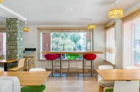 ibis Styles Annecy Centre Gare - photo 25