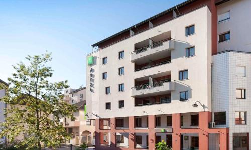 ibis Styles Annecy Centre Gare - photo 1