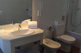 Best Western Plus Hotel Carlton - photo 10