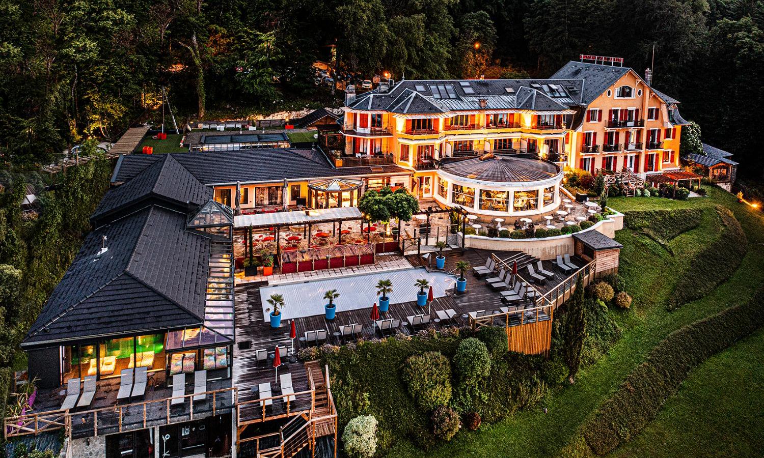 Foto dell'Les Trésoms Lake and Spa Resort