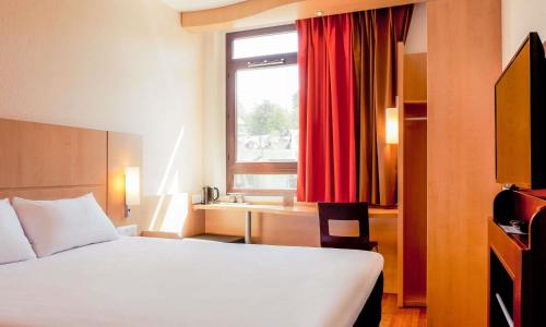 ibis Annecy Centre Vieille Ville - photo 2